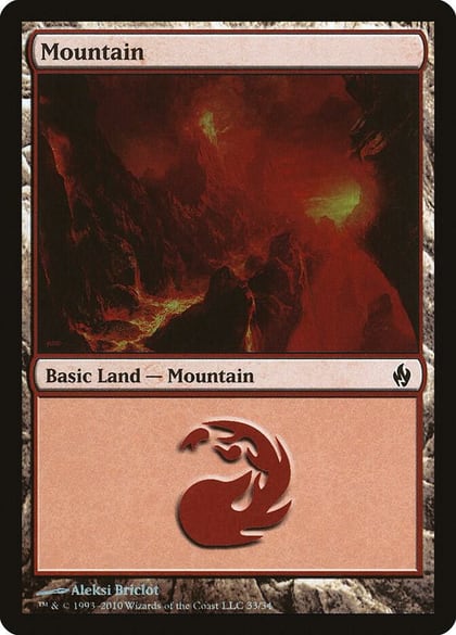 Mountain (33), Premium Deck Series: Fire and Lightning 33